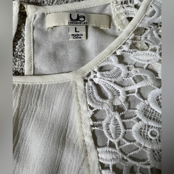 Ya Los Angeles Ivory Lace Shoulder Blouse - Picture 7 of 9
